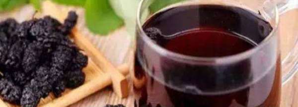 干桑葚泡黄酒的比例：一斤桑葚干约泡三斤黄酒  第1张