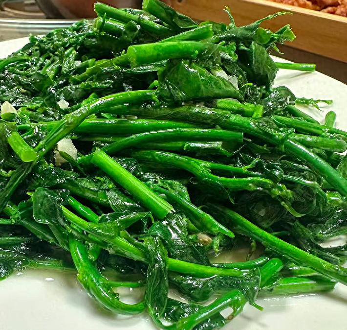冬季南方绿叶蔬菜推荐：树仔菜的清香脆嫩与健康益处  第1张