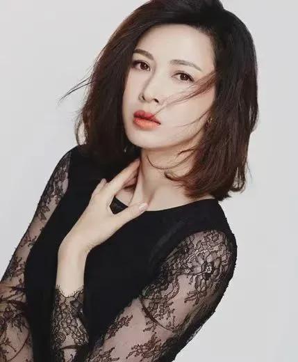 童蕾：从亮剑女神到老赖，不惑之年的人生起伏与坚韧  第3张