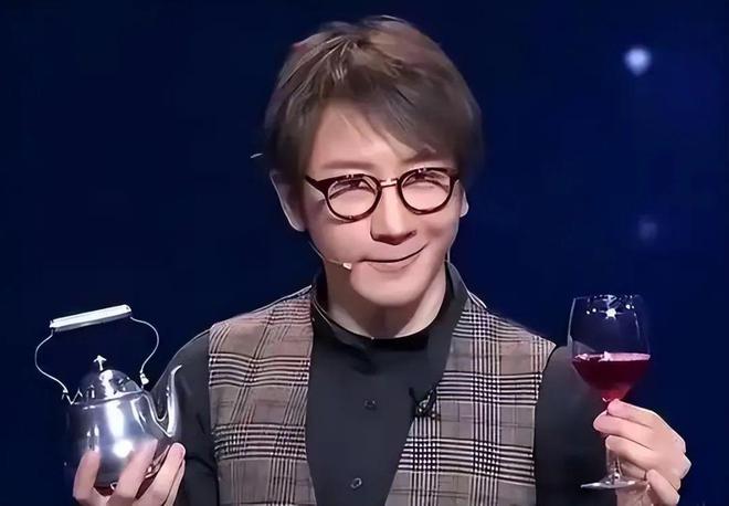 刘谦春晚走红后患肺腺癌零期，坚持演出后手术康复  第1张