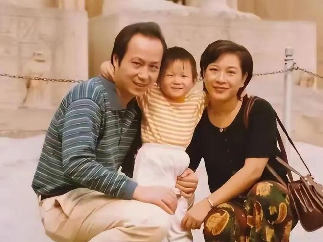 罗京葬礼悲情落幕，妻子刘继红七年后改嫁富豪，23年相濡以沫成空？  第4张