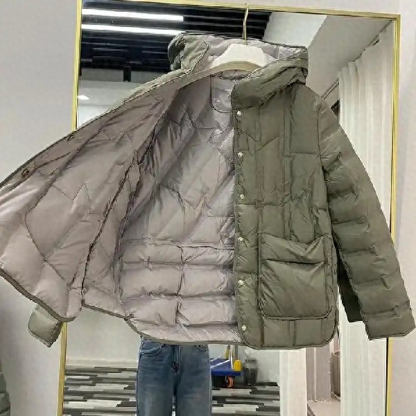 羽绒服造假案件曝光：7万件含绒量0%，飞丝替代羽绒成公开秘密  第1张