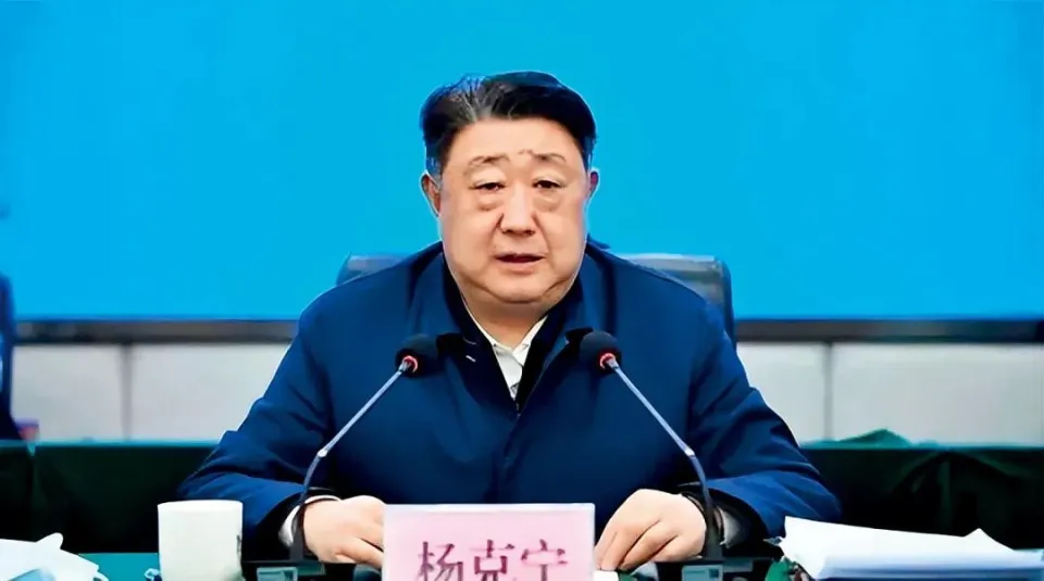 广东省湛江市麻章区8名躺平式干部被调整岗位，中央纪委国家监委网站发表评论  第3张