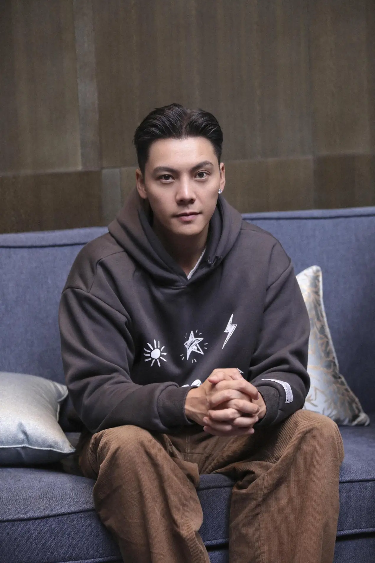 跨时空缉凶罪案剧太阳星辰：陈伟霆与刘雅瑟的精彩演绎与人性探索  第5张