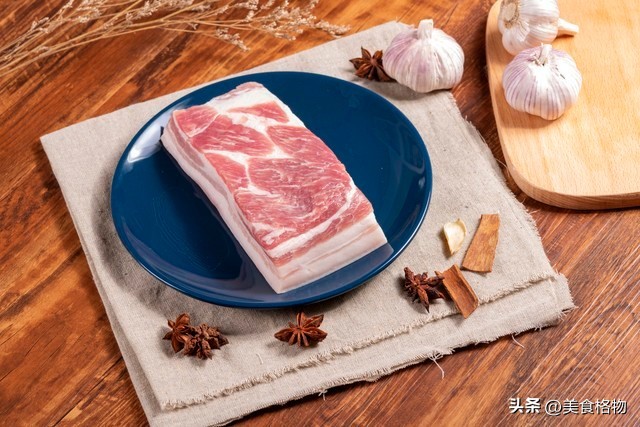 冬季北方美食首选：酸菜猪肉水饺，解腻又养生  第5张