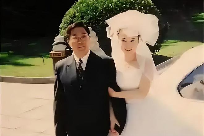 嫁入豪门后的王艳：从卑微到掌权，豪门生活背后的辛酸与逆袭  第3张
