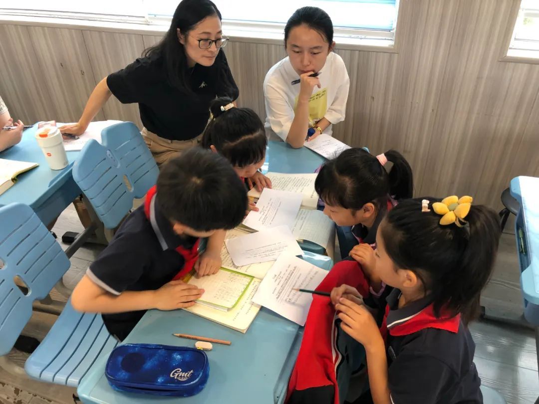 上海世博家园实验小学创新教学：学生运用AI续写神话，校长惊喜  第3张