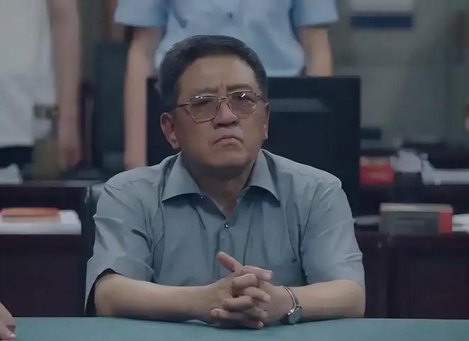 我是刑警：2024年最优秀刑侦剧，真实大案融入剧情，收视率飙升  第6张