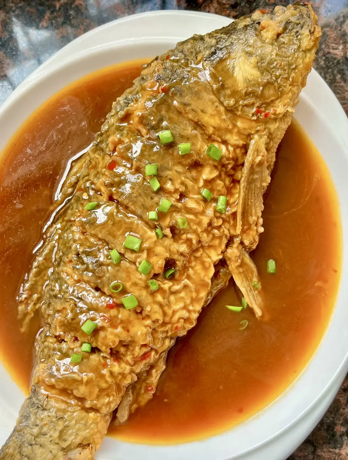 探索中国传统美食：红烧鲤鱼的制作与文化传承  第3张