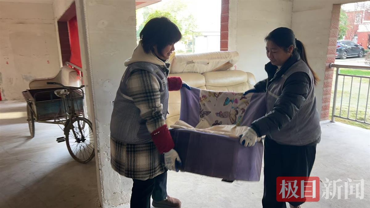 武汉市东西湖区走马岭街道开展大件垃圾专项回收服务，居民赞不绝口  第2张