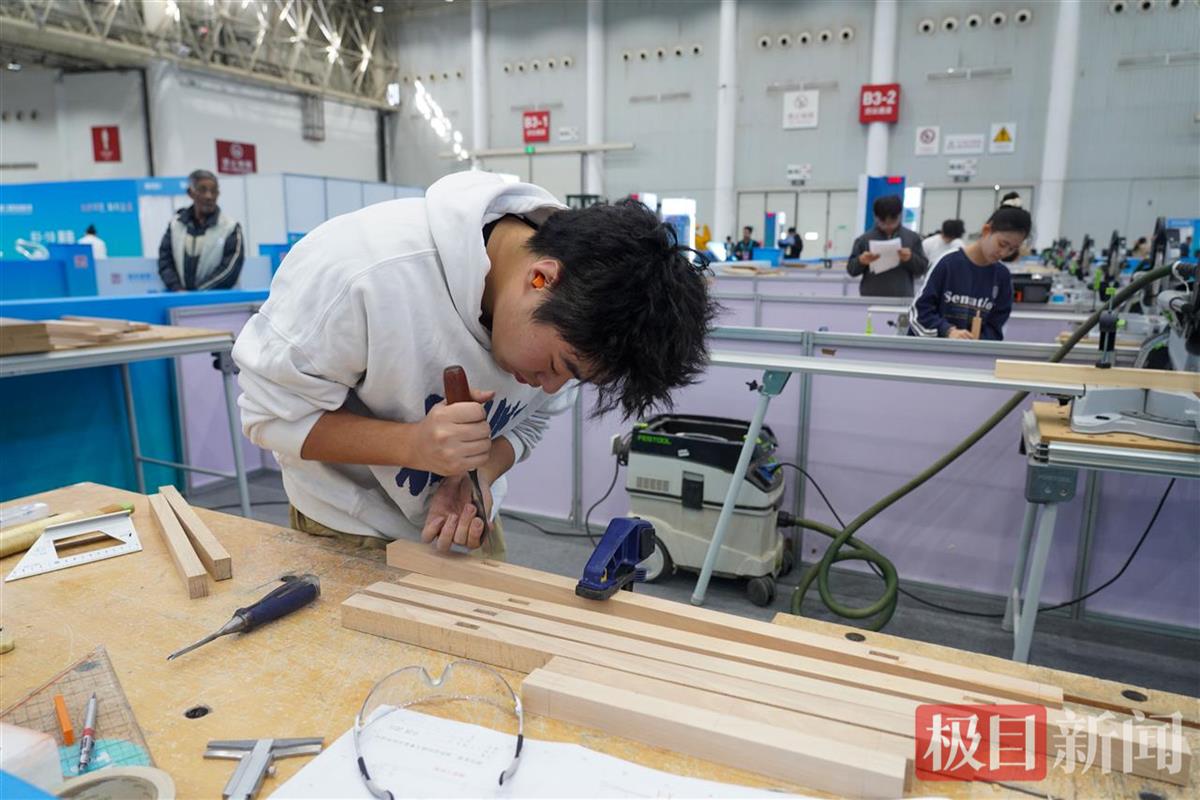 第47届世界技能大赛中国代表团斩获36金，湖北选手曹博实现零突破  第1张
