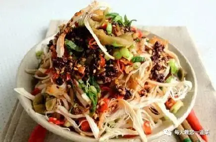 尝试不一样的拌面：葱油拌面和芝香拌面，简单做法让你回味无穷  第5张