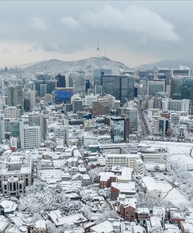 西路寒潮引发韩国特大暴雪，首尔降雪量创历史新高  第1张