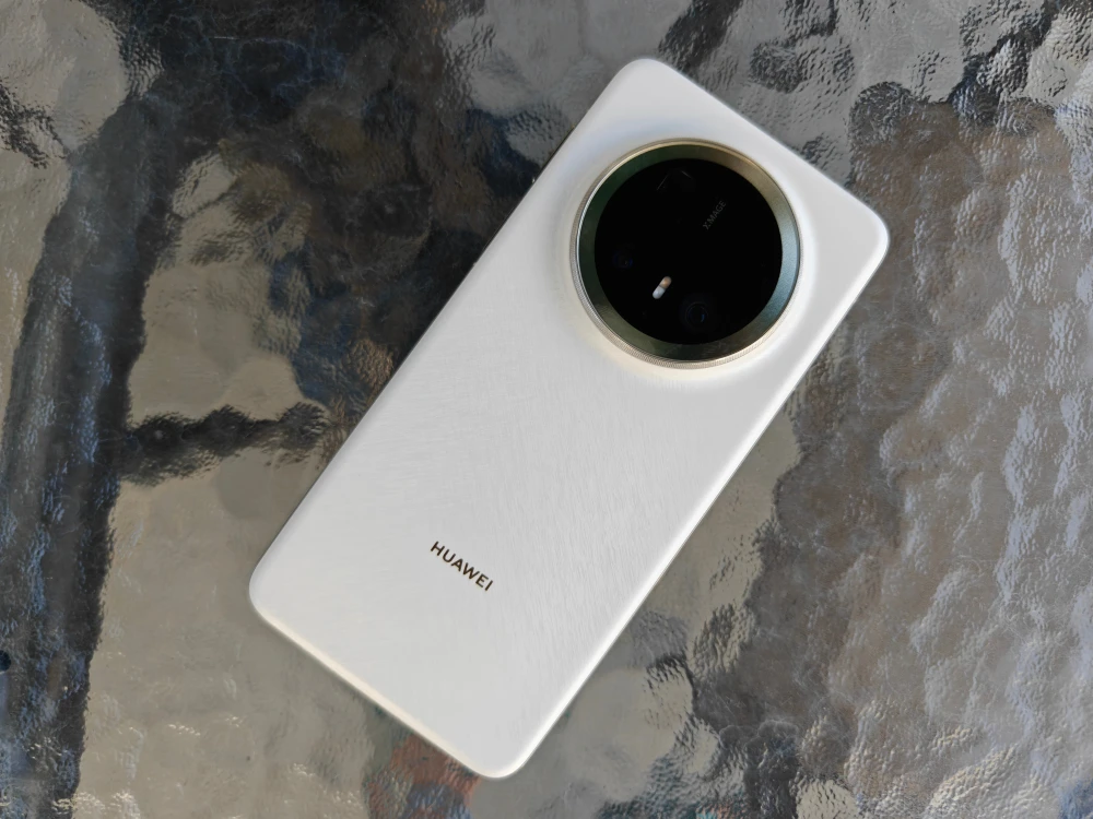 Mate 70系列首发搭载纯血鸿蒙HarmonyOS NEXT，羽衣白体验分享  第2张