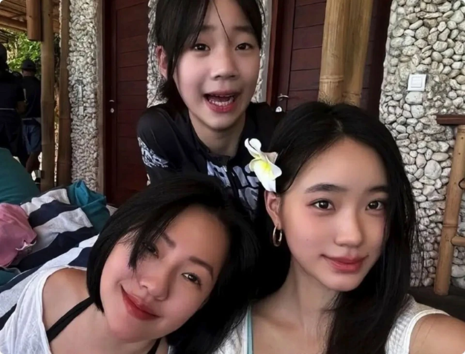 星二代早熟现象：小小年纪实现财富自由，时尚圈崭露头角  第1张