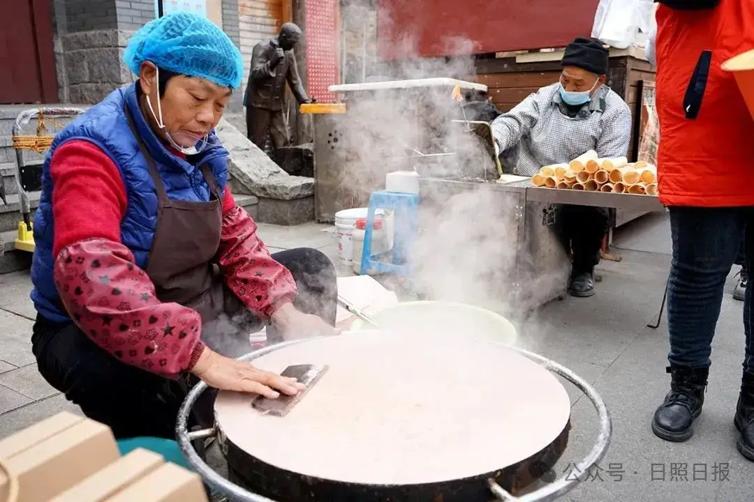山东美食代表：煎饼卷大葱的独特魅力与历史传承  第7张