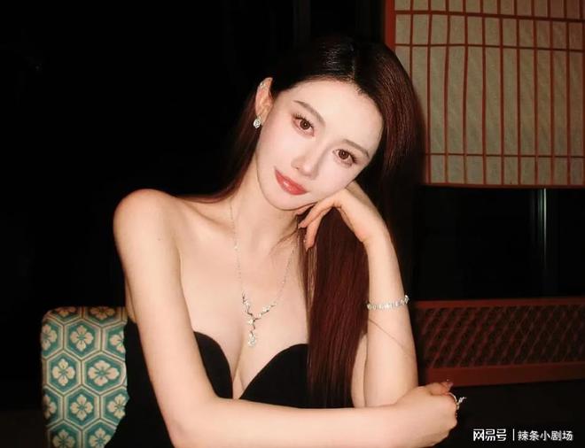 赵丽颖冯绍峰新恋情曝光？黄晓明前车之鉴引热议，周麟嘉否认与冯绍峰关系  第2张