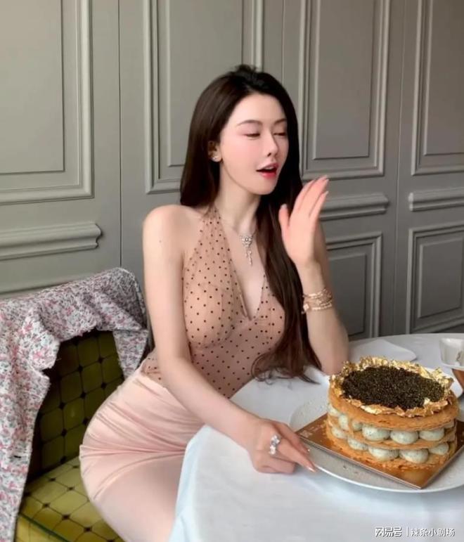 赵丽颖冯绍峰新恋情曝光？黄晓明前车之鉴引热议，周麟嘉否认与冯绍峰关系  第3张