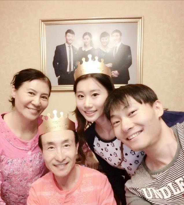 巩汉林之子巩天阔：星二代光环下的成长与责任  第11张