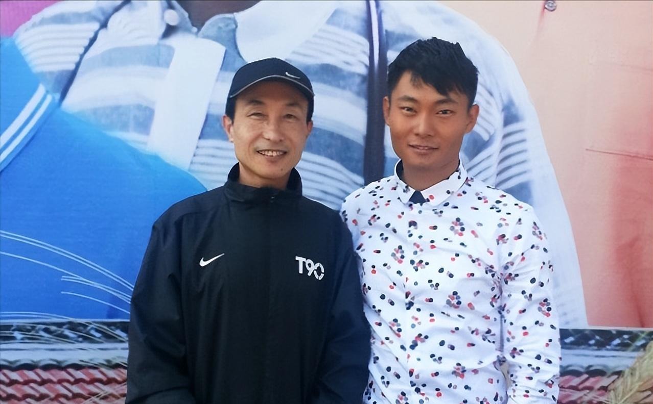 巩汉林之子巩天阔：星二代光环下的成长与责任  第3张