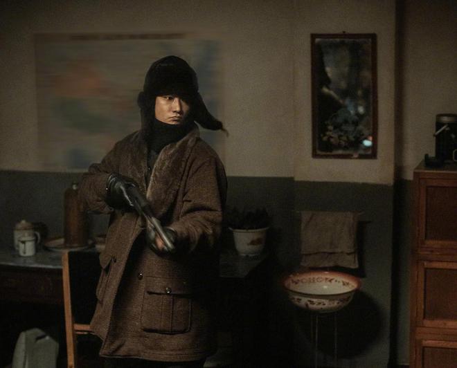 我是刑警：实力派演员云集，高度还原1995年鹤岗1·28持枪抢劫大案  第2张