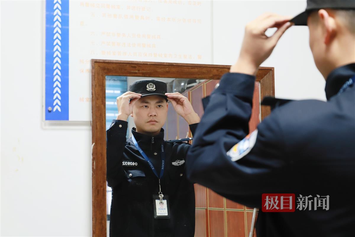 从辅警到民警：武汉新警叶亮9年追梦路，3个月独挑大梁  第3张