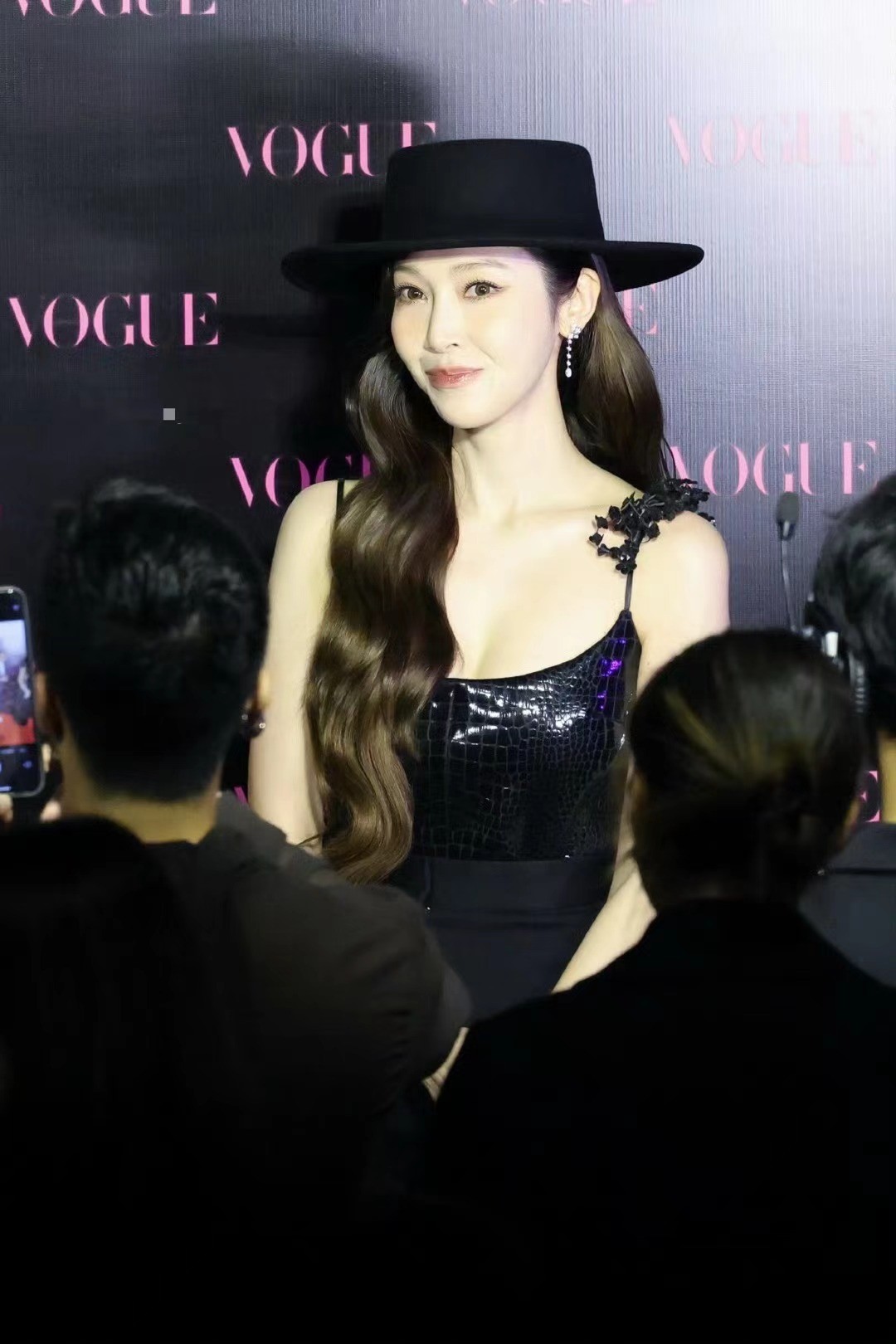港版VOGUE时尚活动盛大举行，泰国女星Mai惊艳亮相，谷爱凌受邀出席  第12张