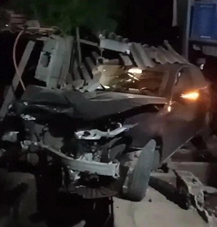 云南大理洱源国道车祸致2死 奔驰司机醉驾超速疑似肇事逃逸 家属提复核遭否认  第1张