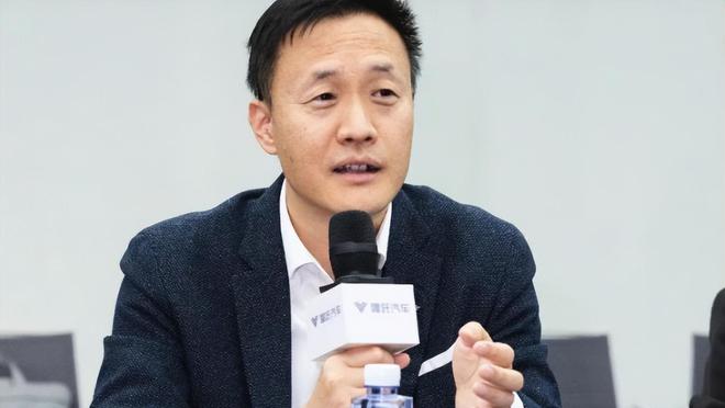 哪吒汽车：从新势力销量冠军到频传负面，两年内亏损183.73亿元  第4张