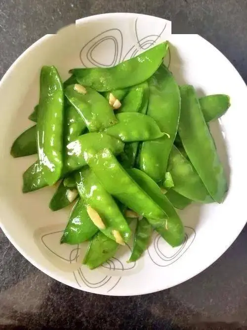 8道经典家常菜做法详解：番茄肉沫烧豆腐等美味佳肴轻松学  第2张