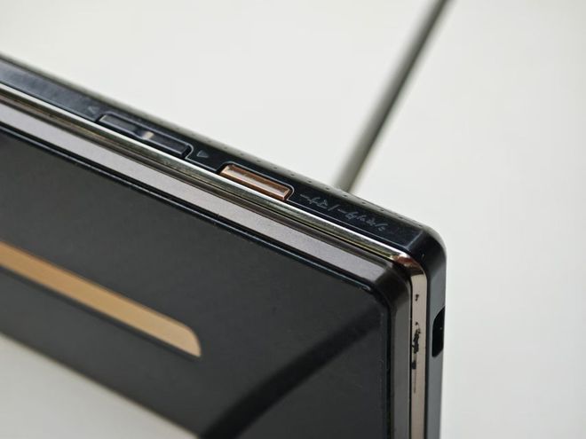 3DS与翻盖手机的怀旧情结：HMD Icon Flip 1翻盖新机曝光  第7张
