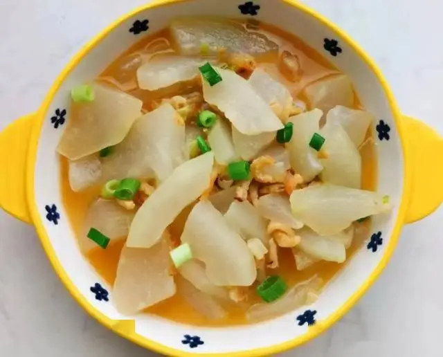 冬季养生食谱：四道家常菜润肺降燥，提升免疫力，滋养肌肤