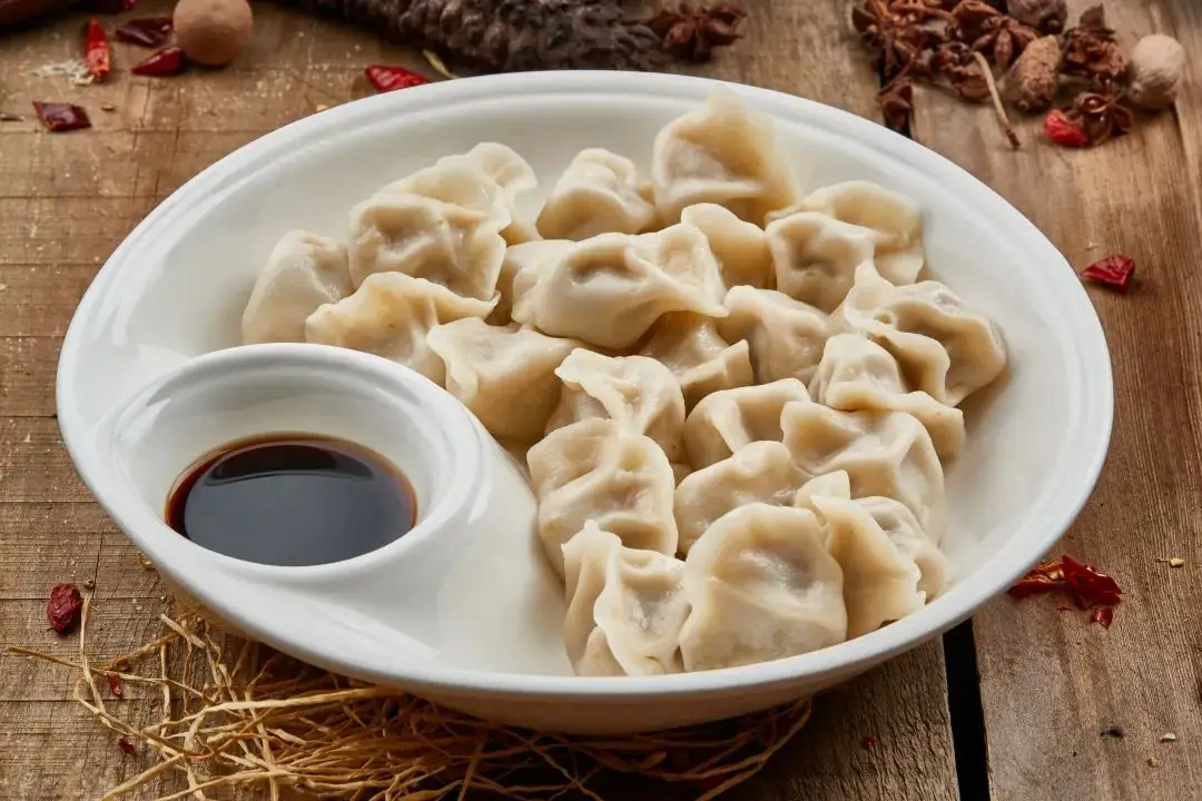 山西老陈醋：独特的熏醅工艺与悠久的历史传承